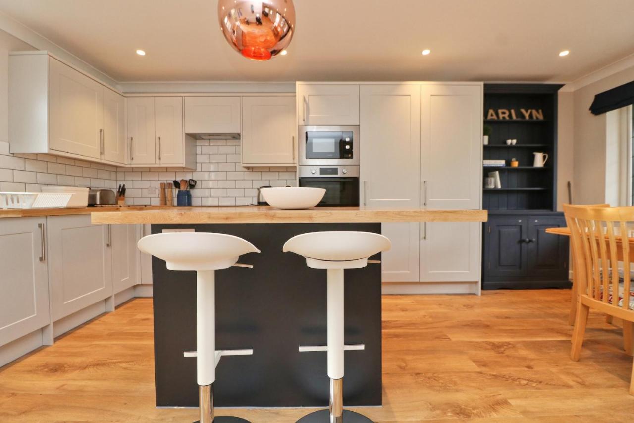 By The Beach Cottage, Dogs Welcome Saint Merryn Exterior foto